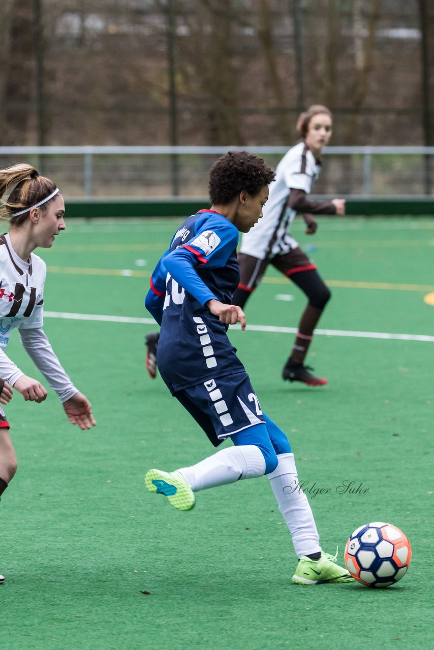 Bild 306 - wBJ VfL Pinneberg - St. Pauli : Ergebnis: 7:0 (Abbruch)